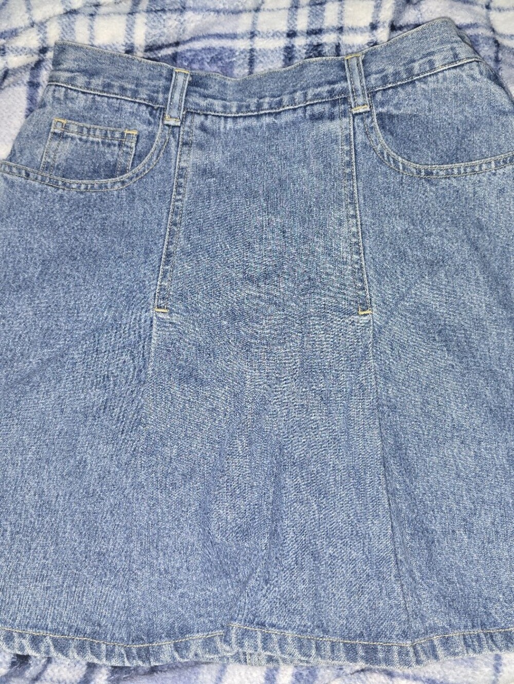 Vintage Late 90s/ Y2K American Eagle Outfitters Light Wash Denim A-Line Skirt